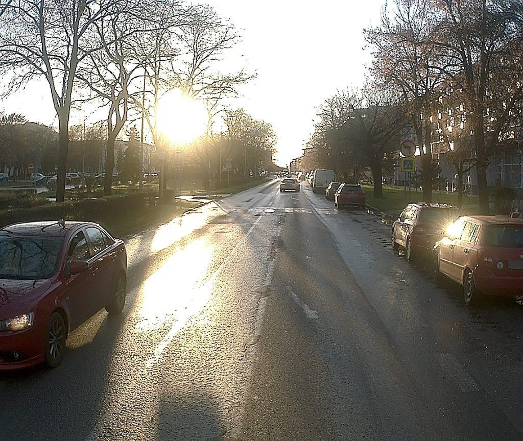 Example of video frame from 1st class road in direct light.